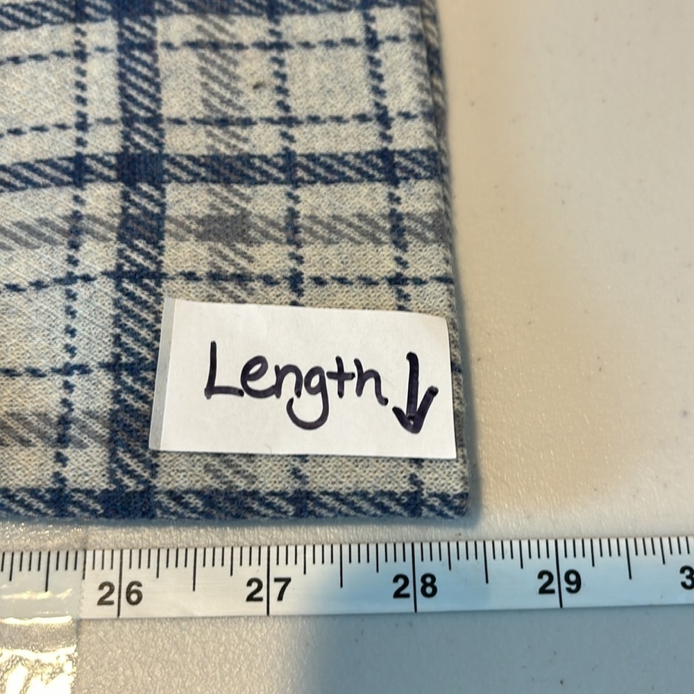 Bleyle Women's plaid 100% Wool 1960's Vintage pencil skirt dark academia size 6 - Picture 7 of 8